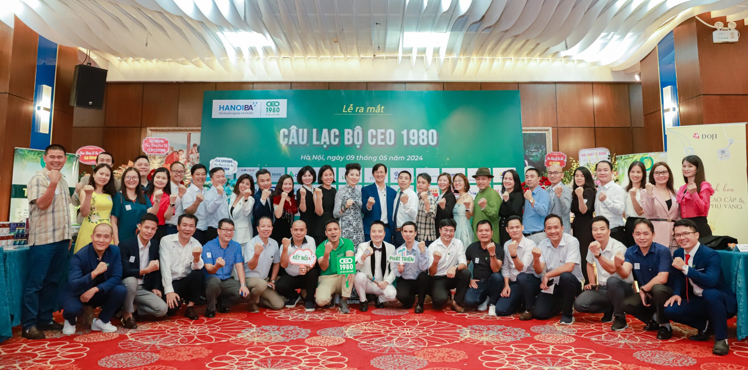 RA MẮT CÂU LẠC BỘ CEO 1980 (3)